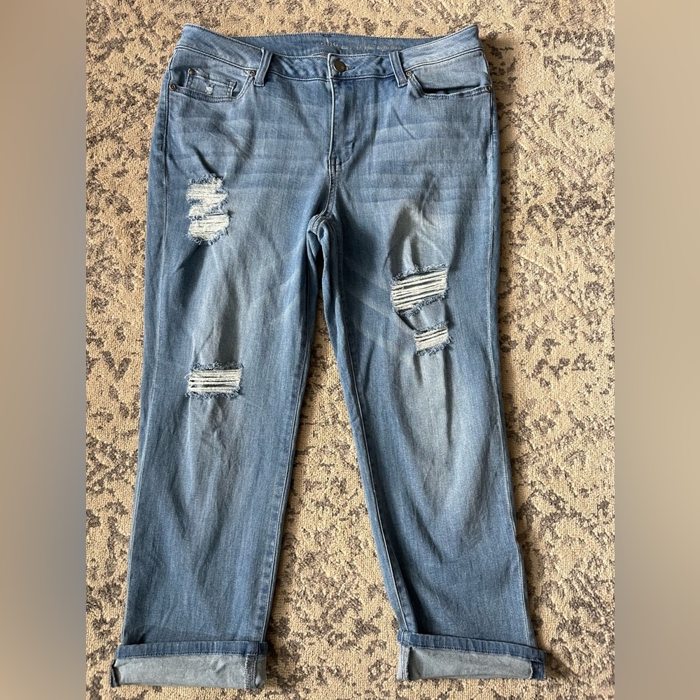 Women’s NY&C SOHO Size 12 Curvy Cropped Boyfriend Jeans